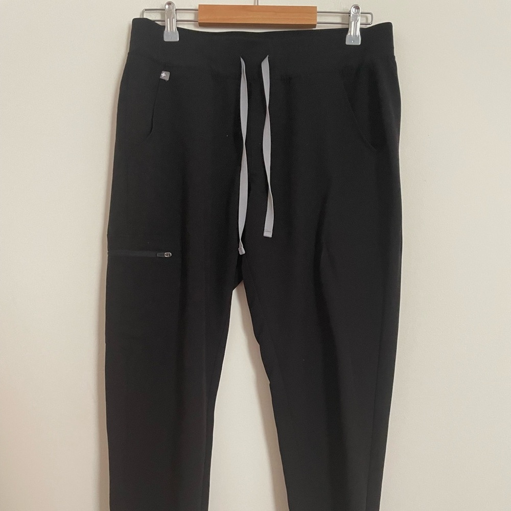 Figs black Zamora joggers size medium